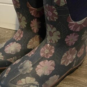 Ladies Bog Boots -40 with handles